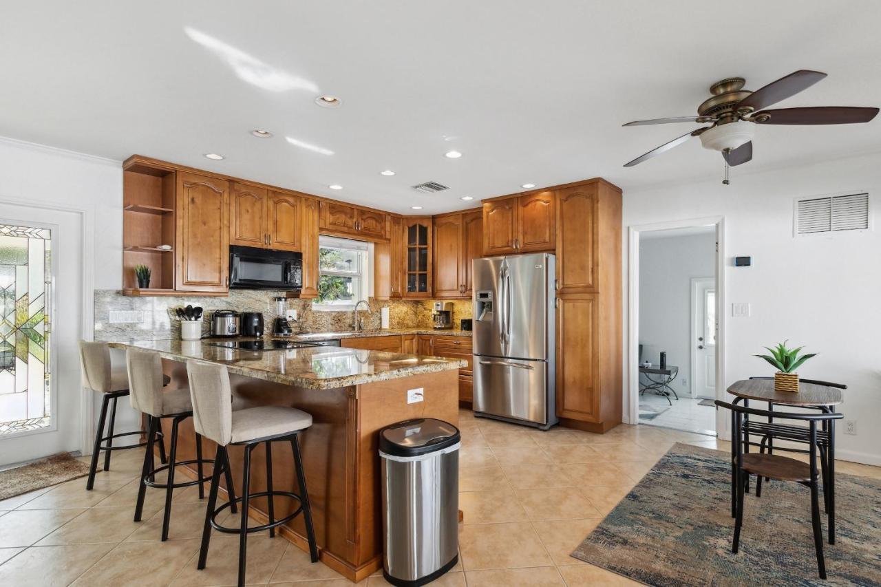 Ferienhaus Chic Lauderdale House With Private Pool